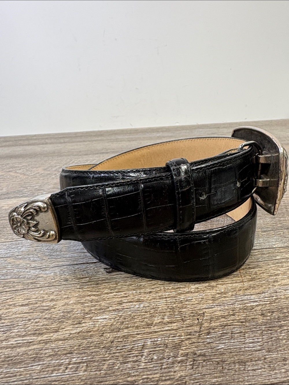 Brighton Black Croc-Embossed Leather Belt with Floral Silver-Tone Buckle Size L - Picture 2 of 8